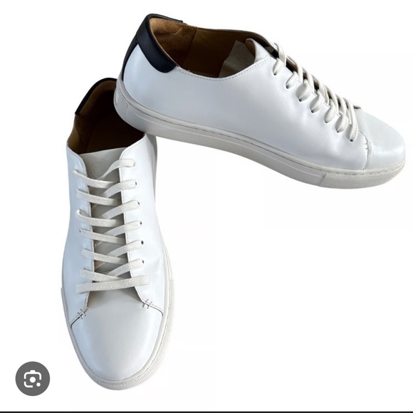 Club Monaco Other - Club Monaco White Leather Sneakers